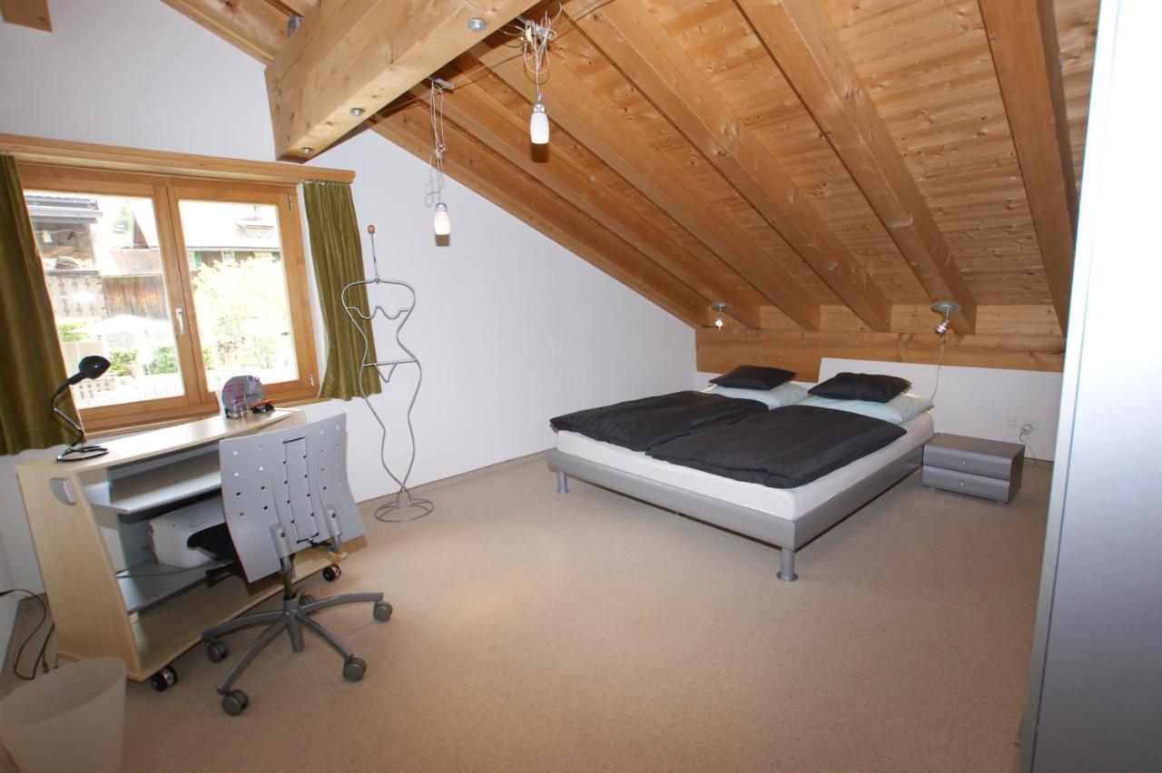 Gotschnablick Apartment Klosters Ngoại thất bức ảnh